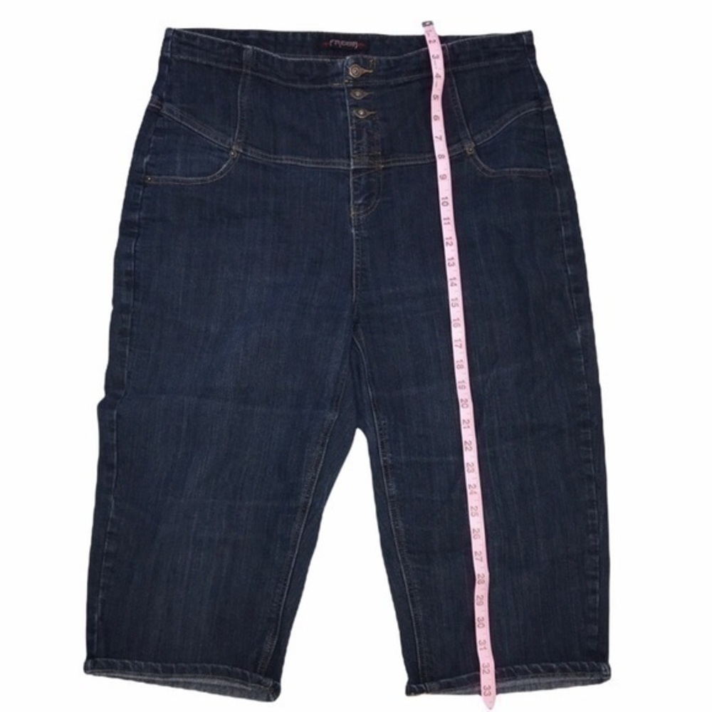 Fresh Cropped Jeans - Picture 6 of 9